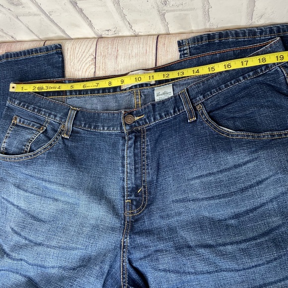 VTG Levi Strauss medium wash boot cut 20 W short - Picture 7 of 10